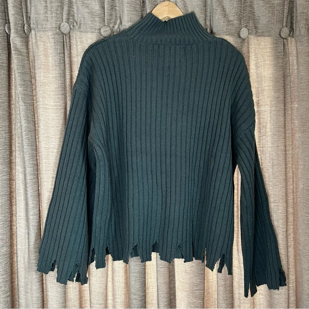 Moon River Blue Distressed Ribbed Turtleneck Sweater Size Medium Wool Blend - Image 8