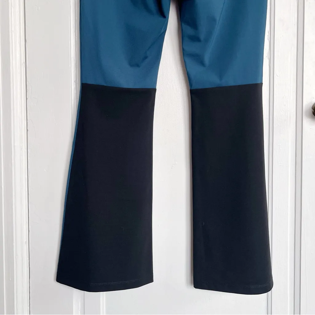 The Cause Collection • Paseo Stretch - Image 9