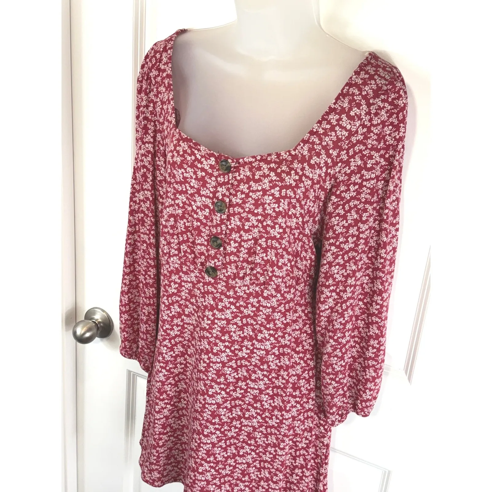 American Eagle Red Floral Print Square Neck Button Long Sleeve Mini Dress Large - Image 7