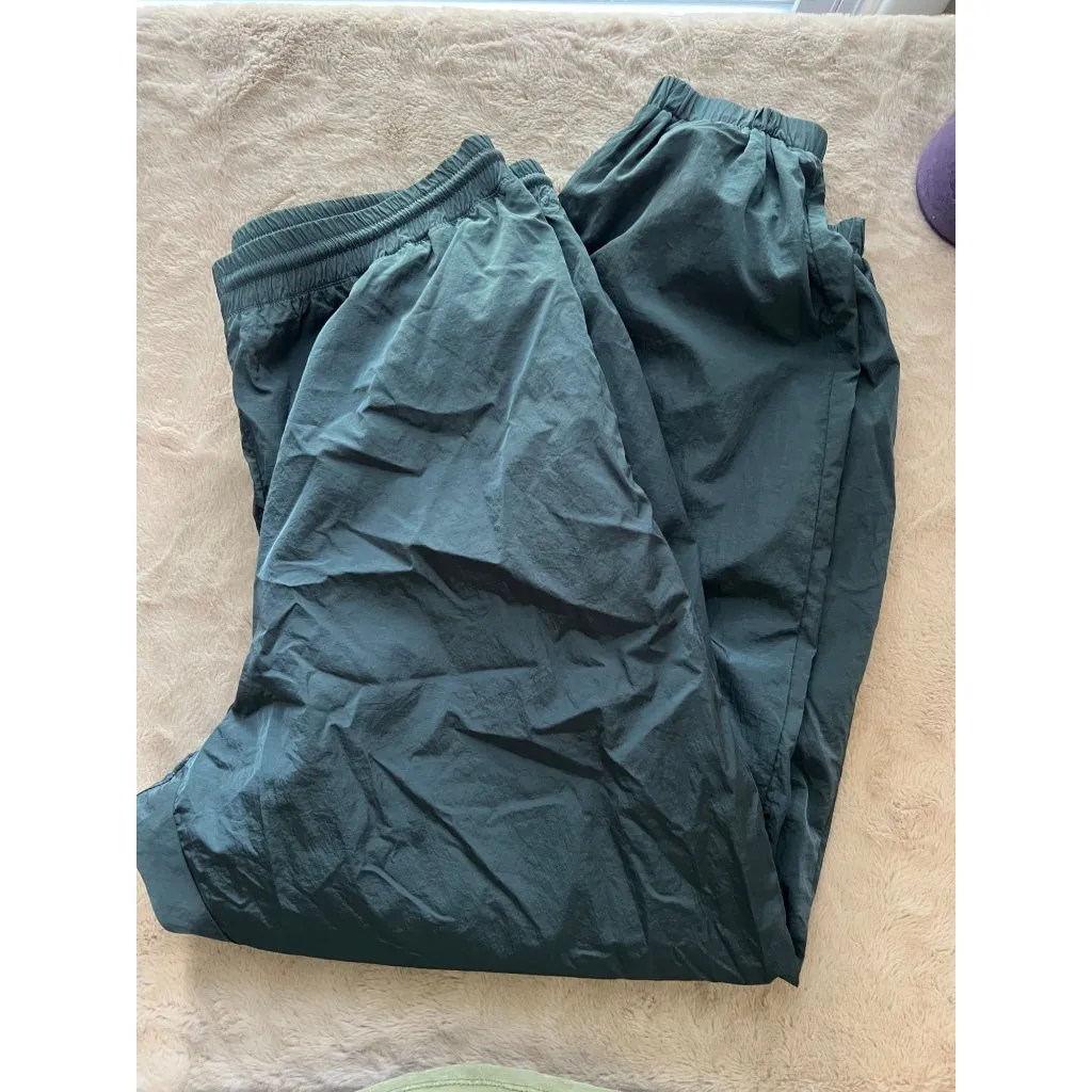 Good American Womens Windbreaker & Matching Pants Set Size 3 Dark Green Nylon - Image 15