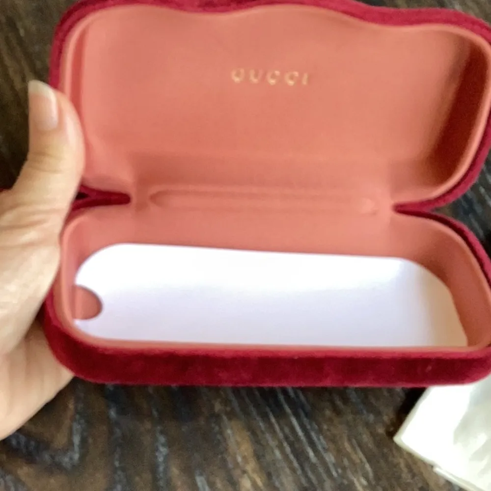 Gucci  Velvet Glasses Case NWOT - Image 3