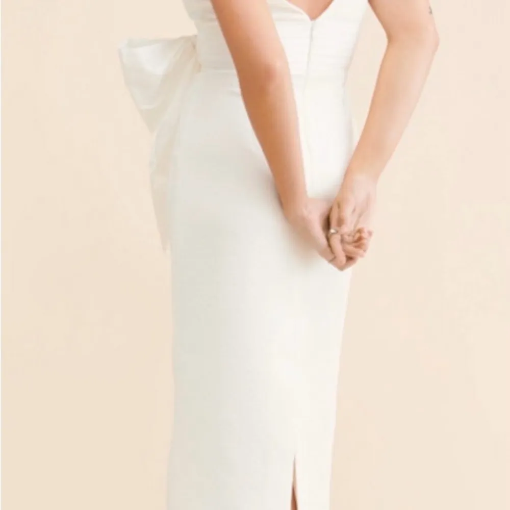 Brand new with tags Rebecca Vallance Genevieve Bow V-Neck Sheath Midi Dress - Image 3