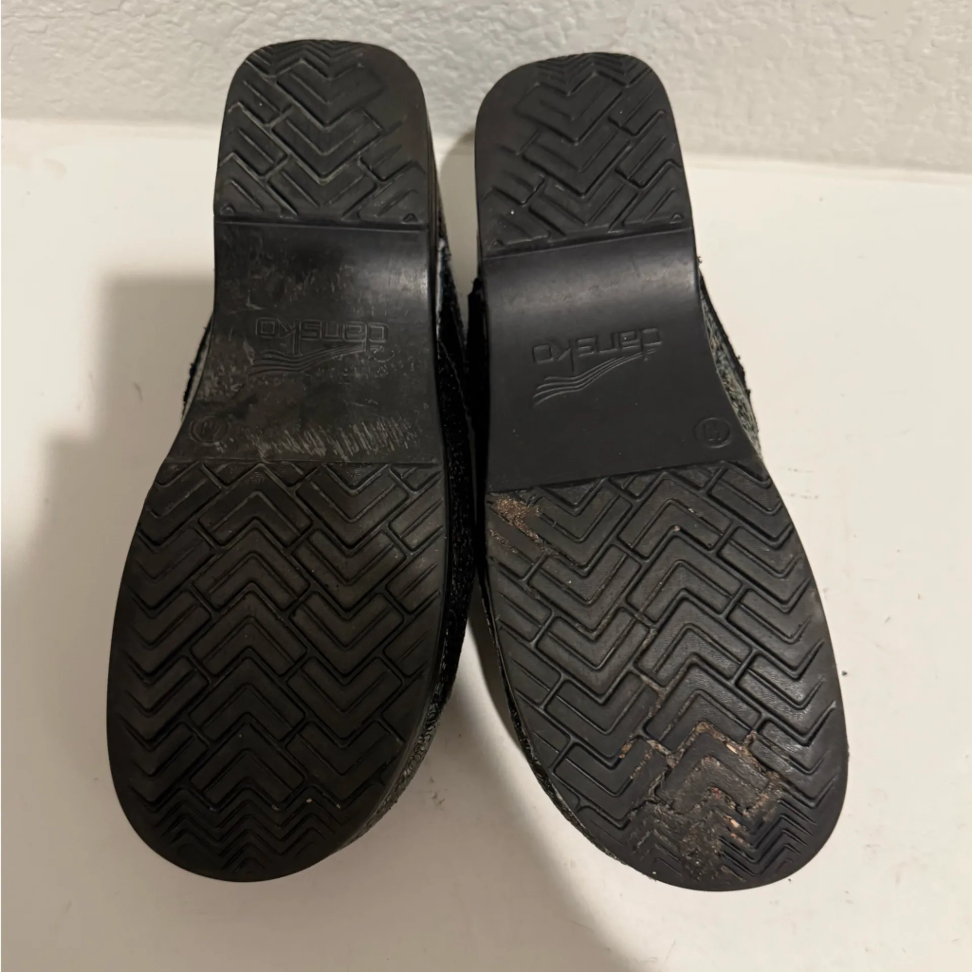 Dansko Professional Medallion Metallic Sunburst Clog Black Multi EU 40 / US 10 - Image 9