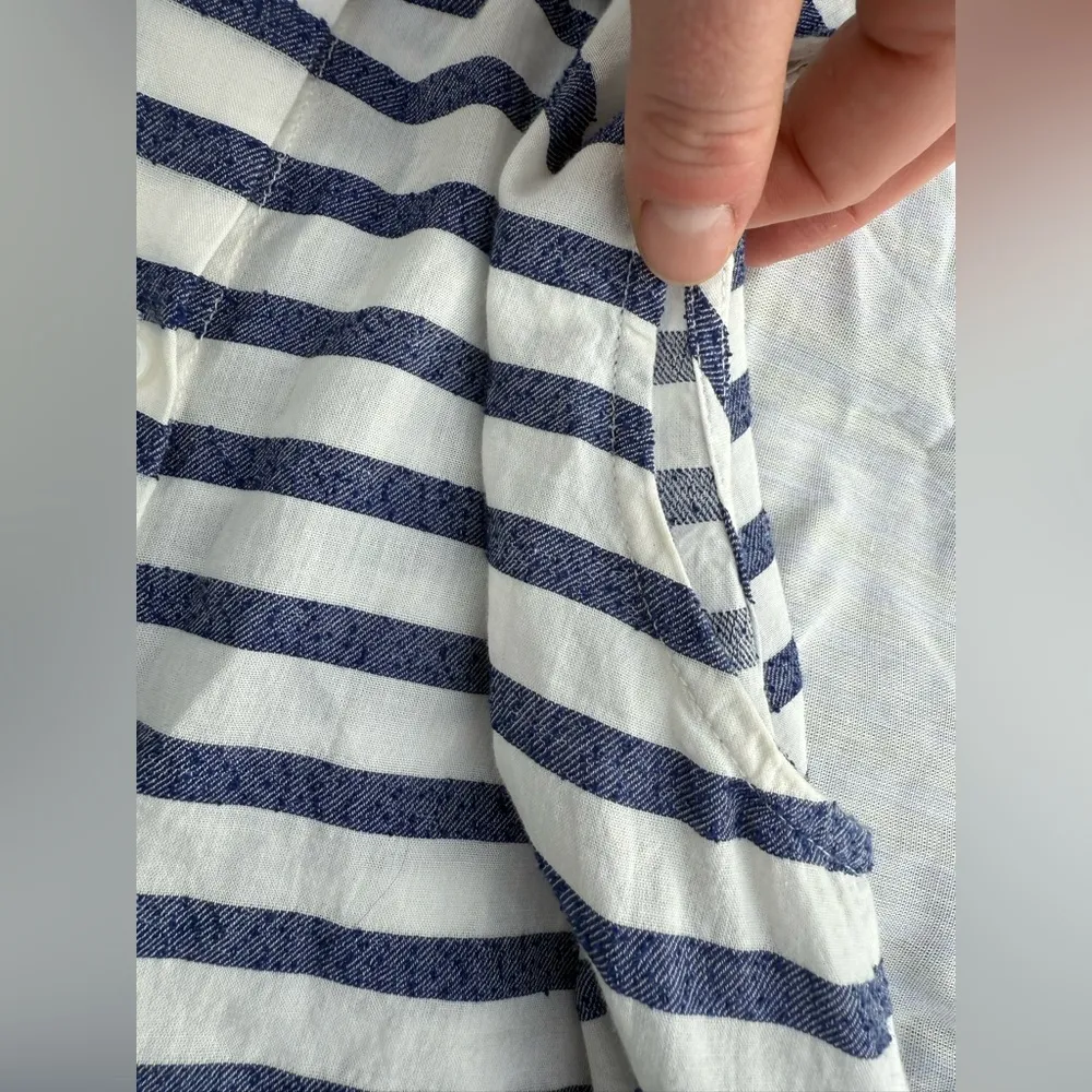 Madewell Moment Blue and white Striped Sleeveless Button-Up Shirt, Size M - Image 4