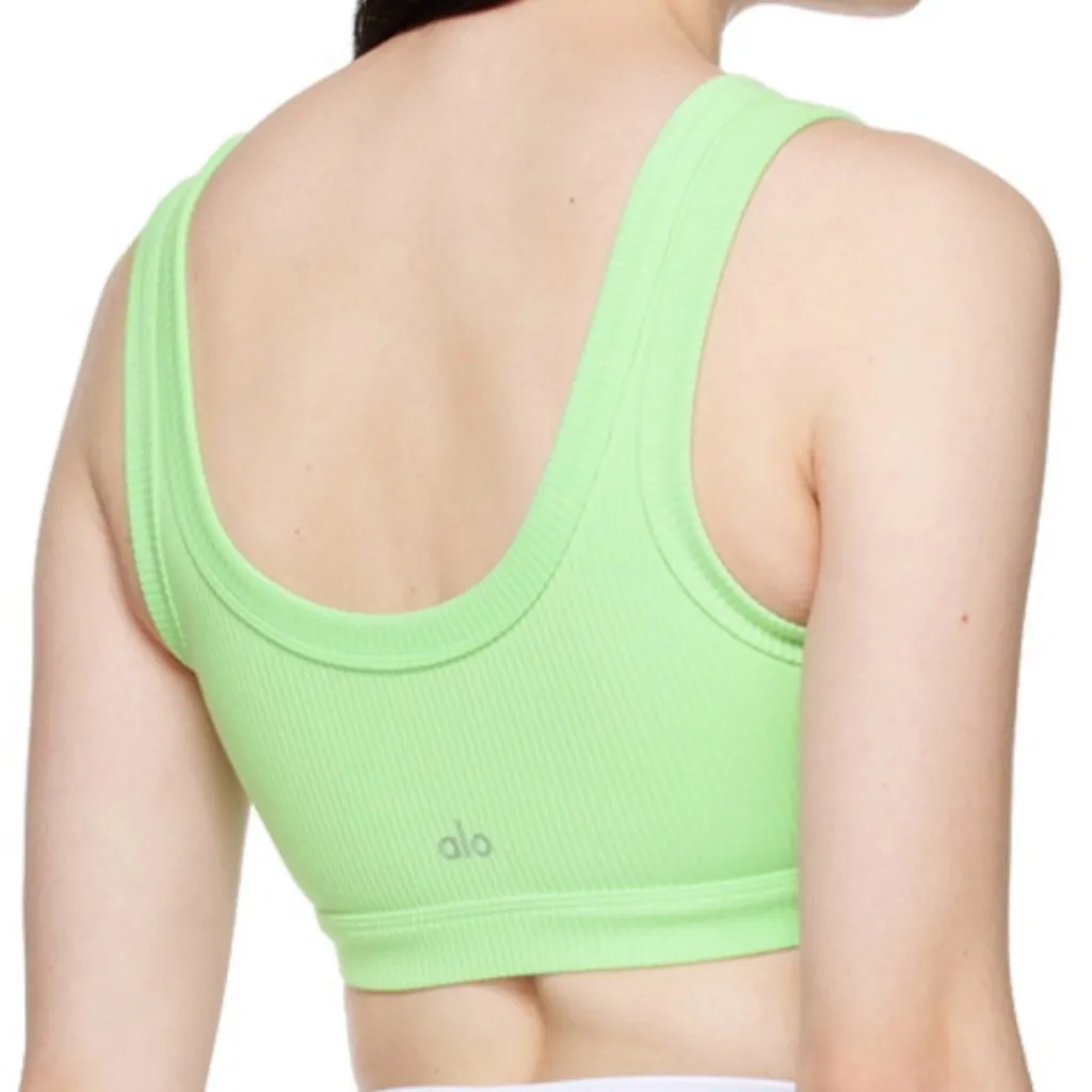 Alo Green Wellness Sport Bra in green Apple size Large - Image 2