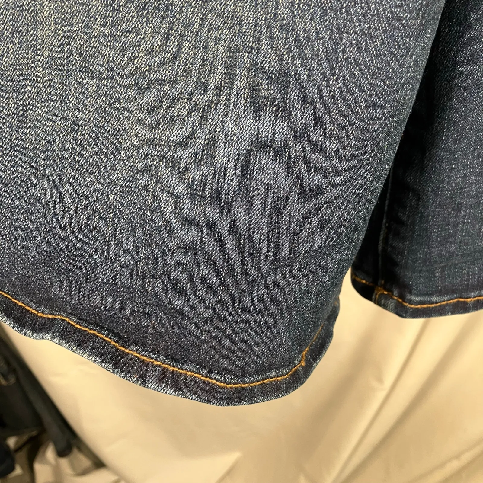 Kut from the Kloth High Rise Boyfriend Shorts‎ Women’s Size 4 Dark Wash Denim - Image 6