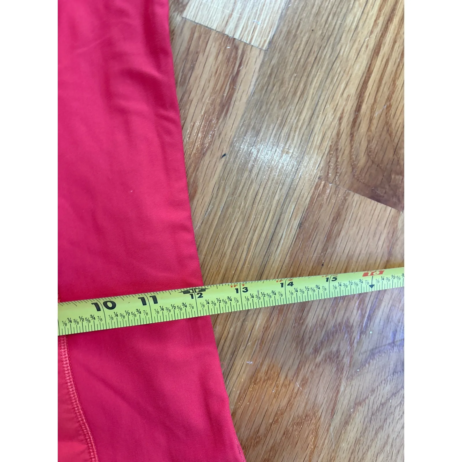 Lululemon  Speed Up Shorts Size 12 - Image 6