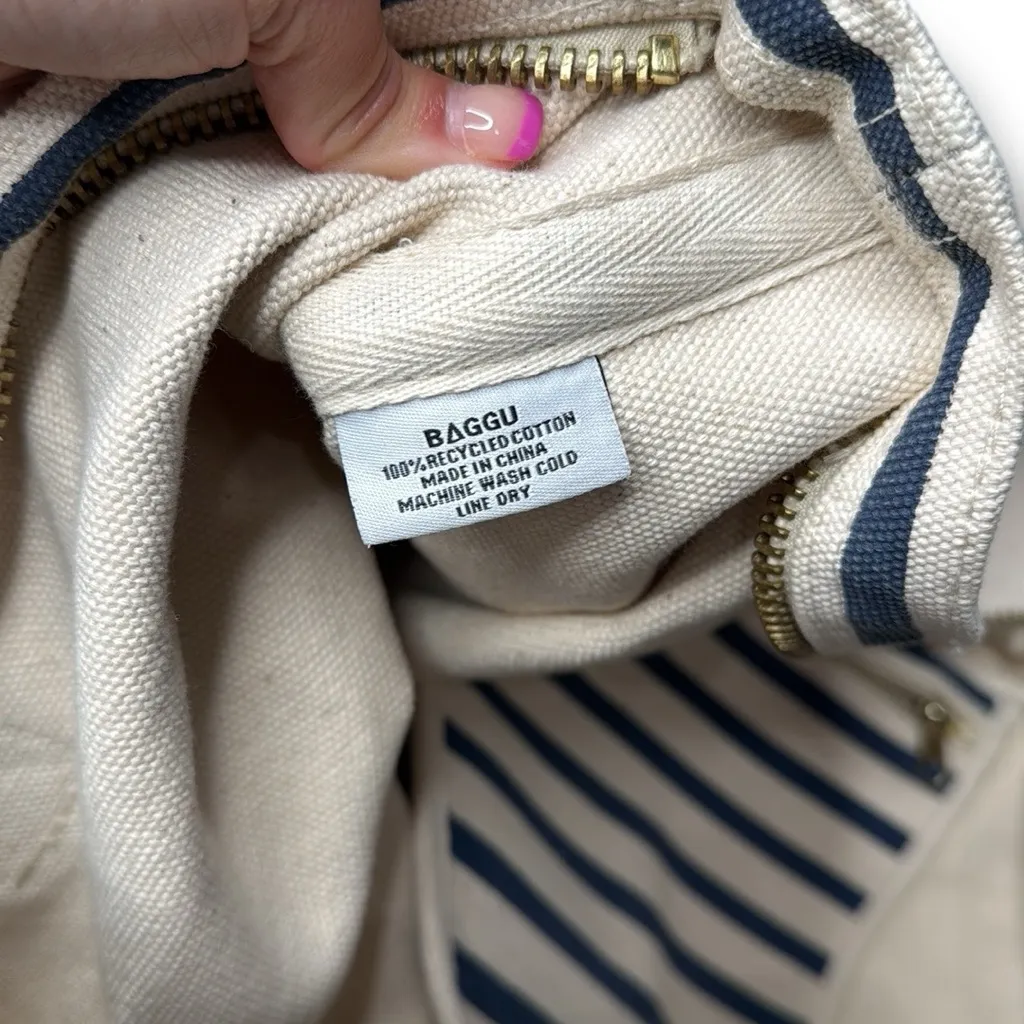 Baggu x West Elm Weekender Tote & Tablet Case‎ - Image 8