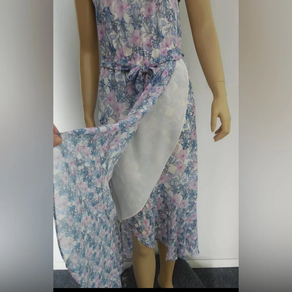 VINCE CAMUTO Dress size 14 multi color floral print faux wrap Spaghetti straps - Image 2