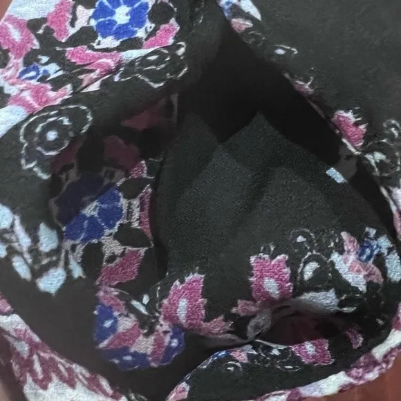 Black and pink off shoulder floral boho romper with pockets size XS - Image 9