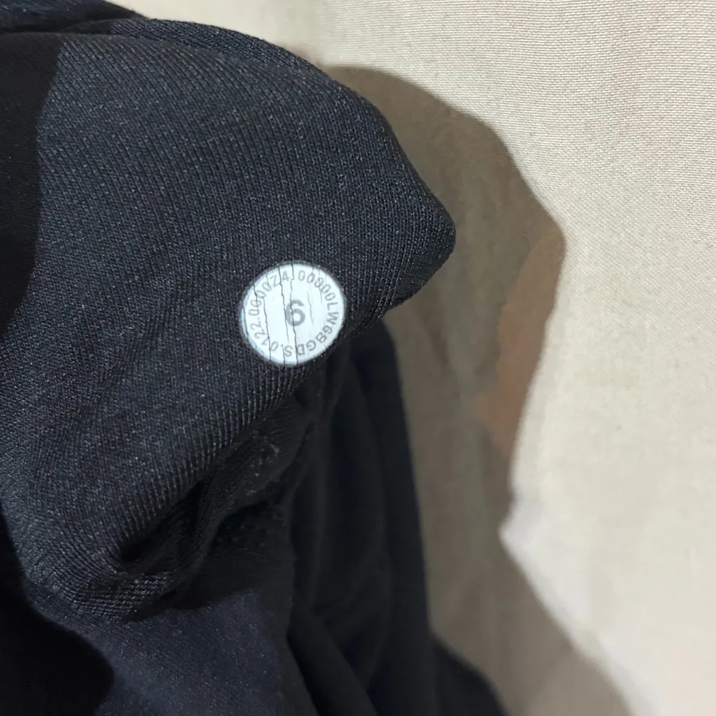 Lululemon Align Crop *21" - Image 4