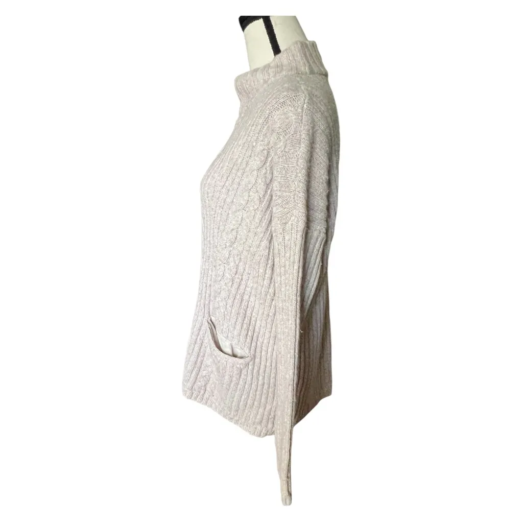 Abercrombie & Fitch Marled Textured Knit Mock Neck Sweater. Size M. - Image 2