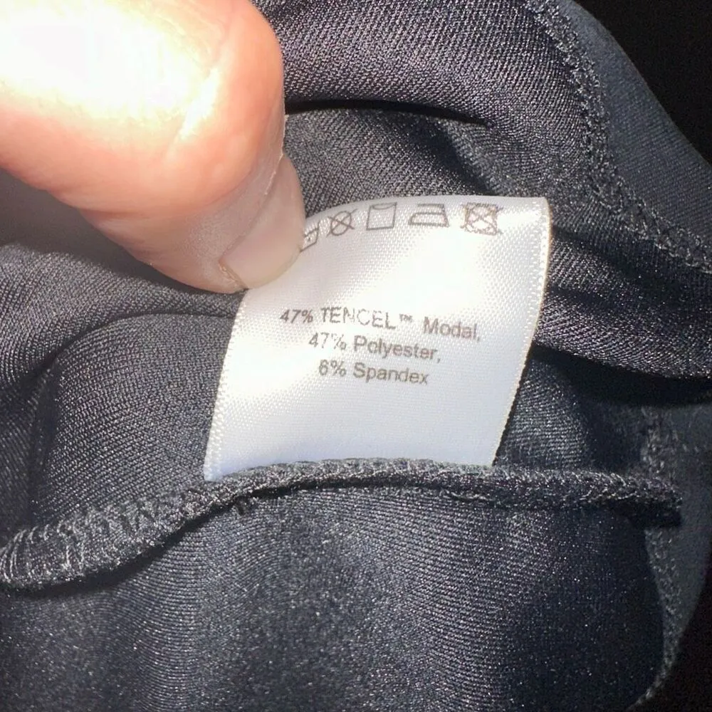 J Margaret Weaver elevated basics Kathleen S top Black - Image 4