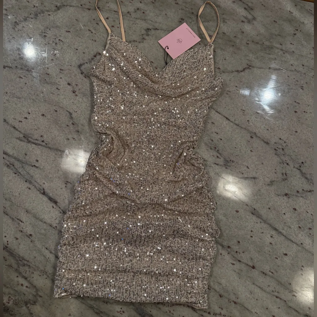 Hello Molly Gold Sequin Bodycon Mini Dress - Image 2