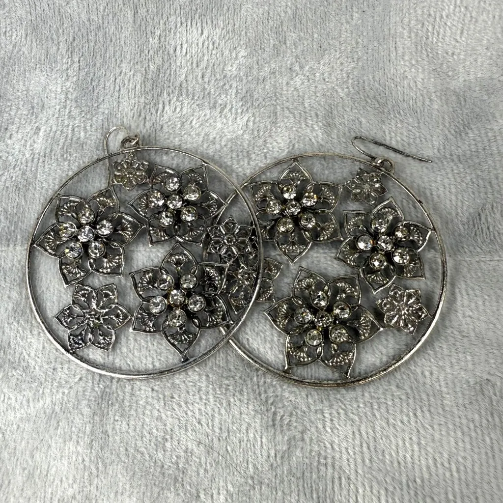 Floral Statement Dangle Earrings 2 Pair Pierced Hooks Silver & Gold - Image 3