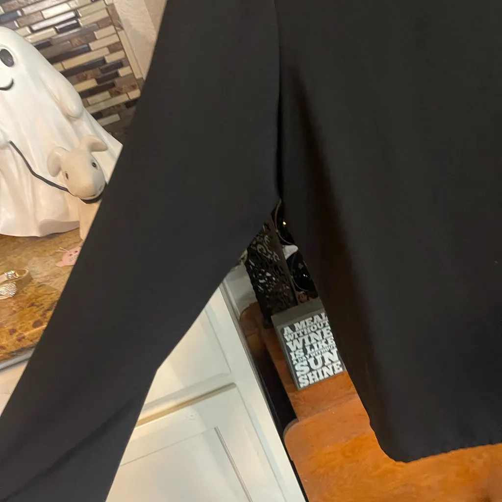 Double D Ranch Black Cape with Purple Detailing Size M - Image 5