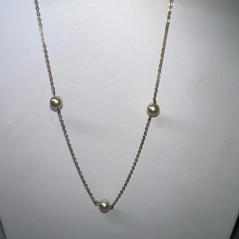 Gold Tone Faux Pearl Choker Necklace - Image 6