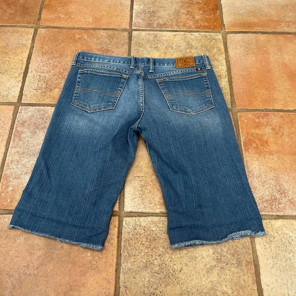 Lucky Brand Abbey Bermuda shorts size 8 - Image 6