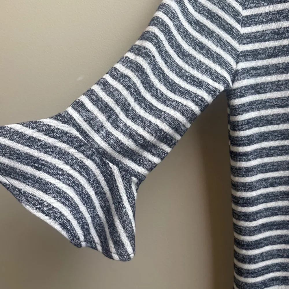 Banana Republic Knit Sheath Dress striped Size 8 - Image 4