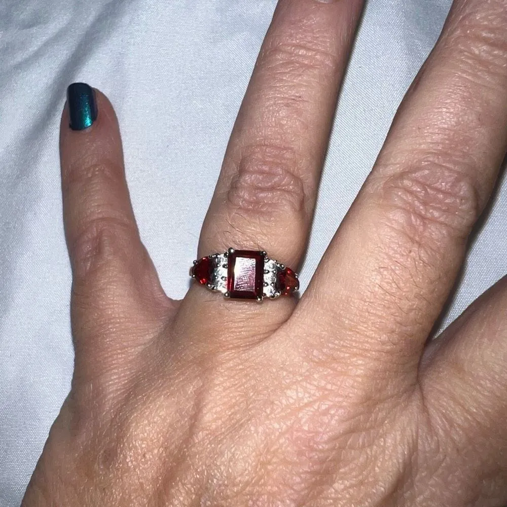 Faux Ruby and CZ Silver‎ Tone Ring Silver Size 8 - Image 9