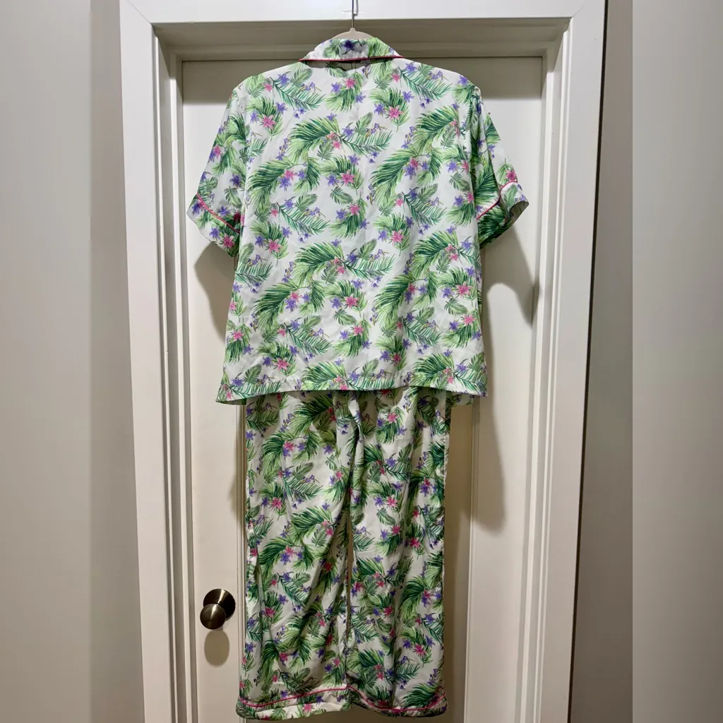 Cynthia Rowley Floral Palm Tropical Pajama Set – Top & Pants Size L - Image 3