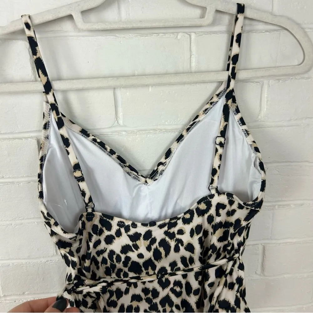Old Navy Cheetah Animal Print One Piece Swimsuit Size M - Image 10
