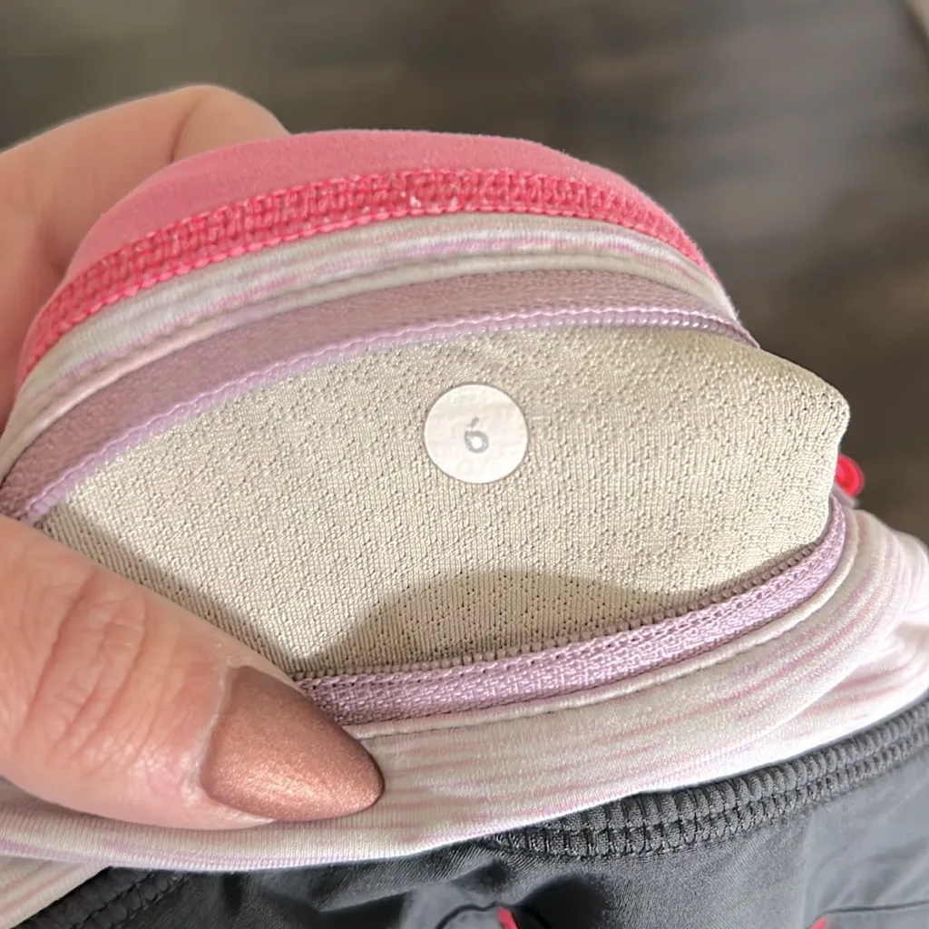 Lululemon Groovy Run Shorts - Image 4