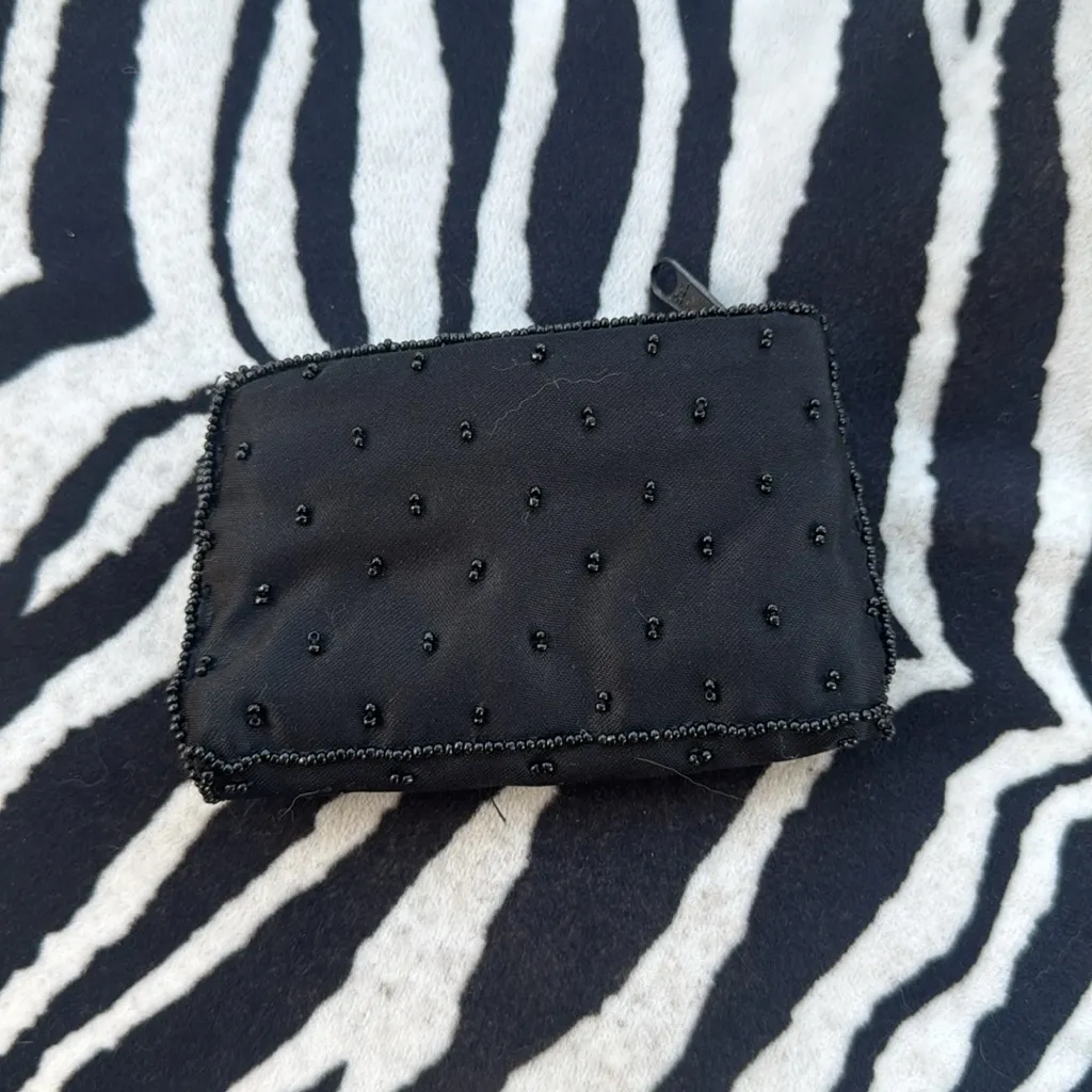 Beaded Coin Purse Black Bronze Gold Silver - Image 2