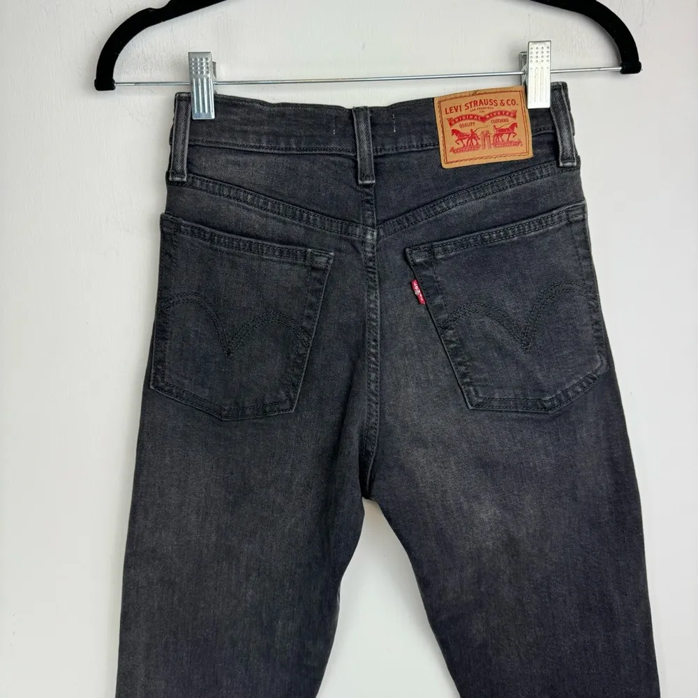 Levi’s Wedgie Skinny Jeans Sz 24 Grey Black Wash Denim Button Fly High Rise - Image 13