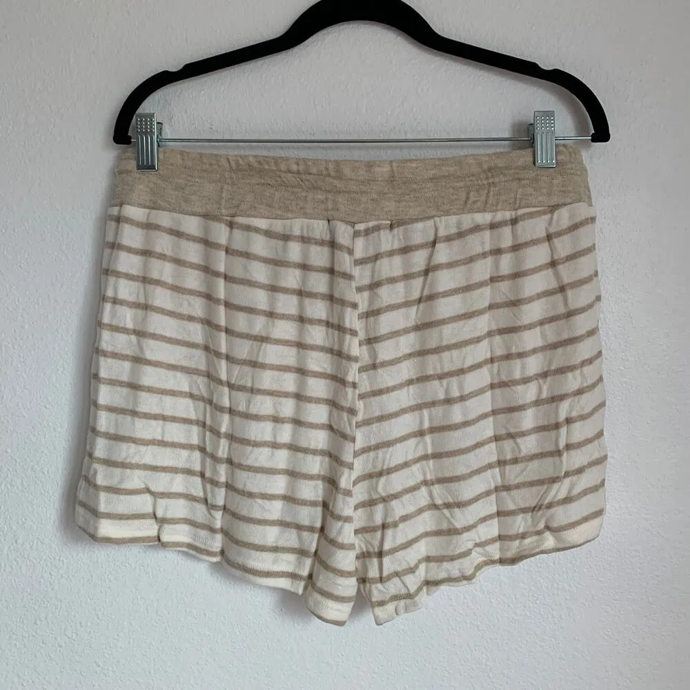 NWT Lulu's Striped Drawstring Casual Shorts in Beige and White - Image 3