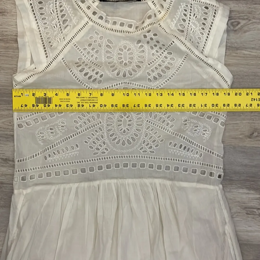 Off-White Eyelet Sheer Lightweight Knee Length Short Sleeve Dress L - Image 8