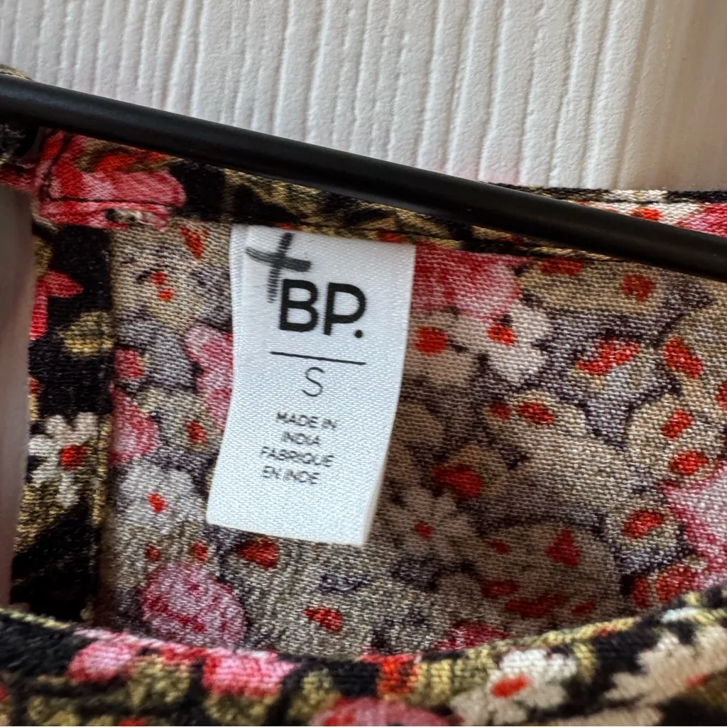 Bp Floral Babydoll Dress nwot - Image 3