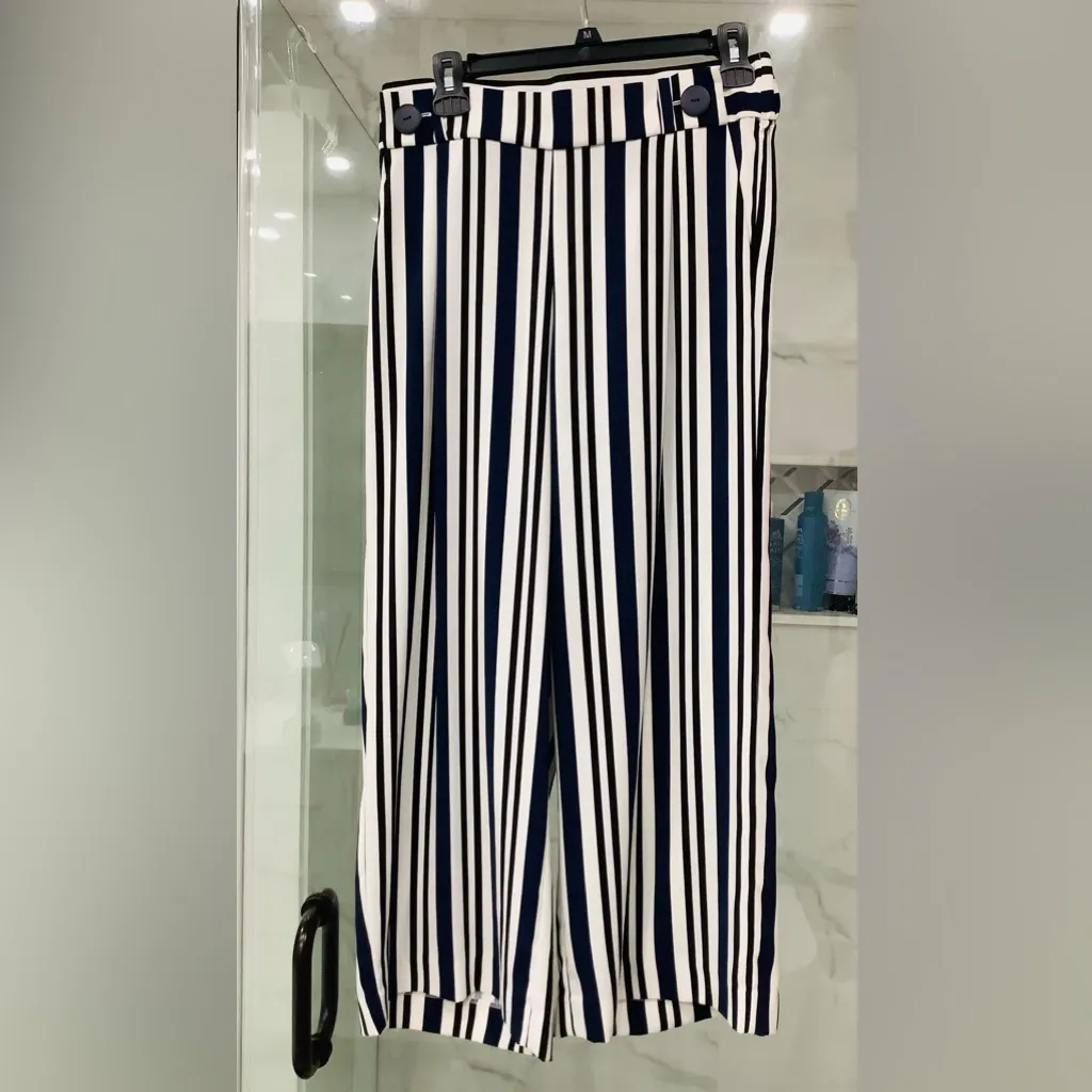 Pretty ZARA wide leg pants 🖤💙🤍 - Image 6