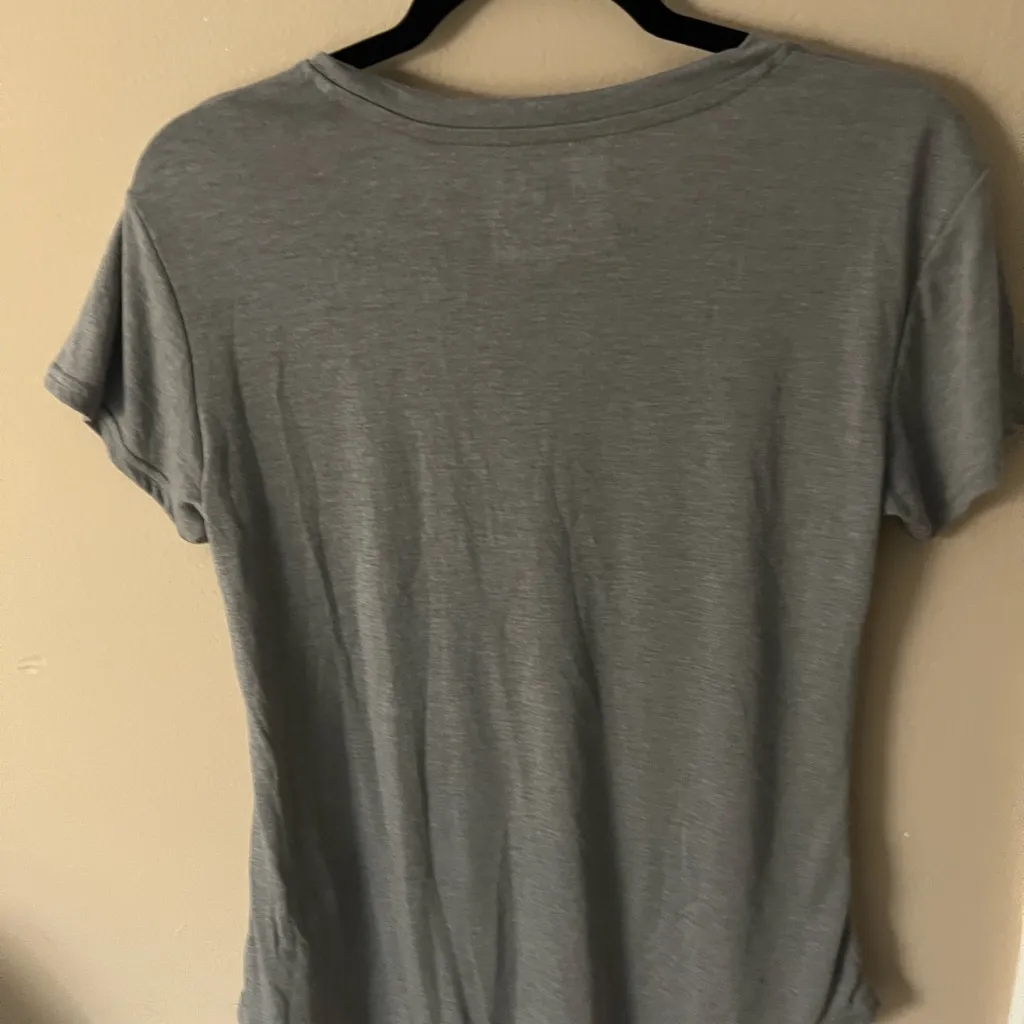 UCF Knights Gray T-Shirt NWT Size Small - Image 5