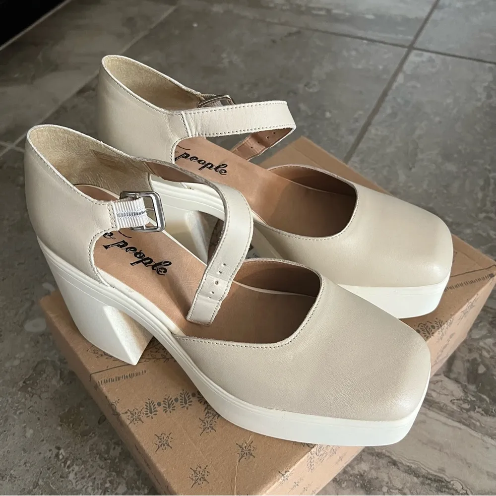 Free People Gwen Platform Mary Jane Shoes, Block Heel Moonlight Size 41, NWT - Image 10