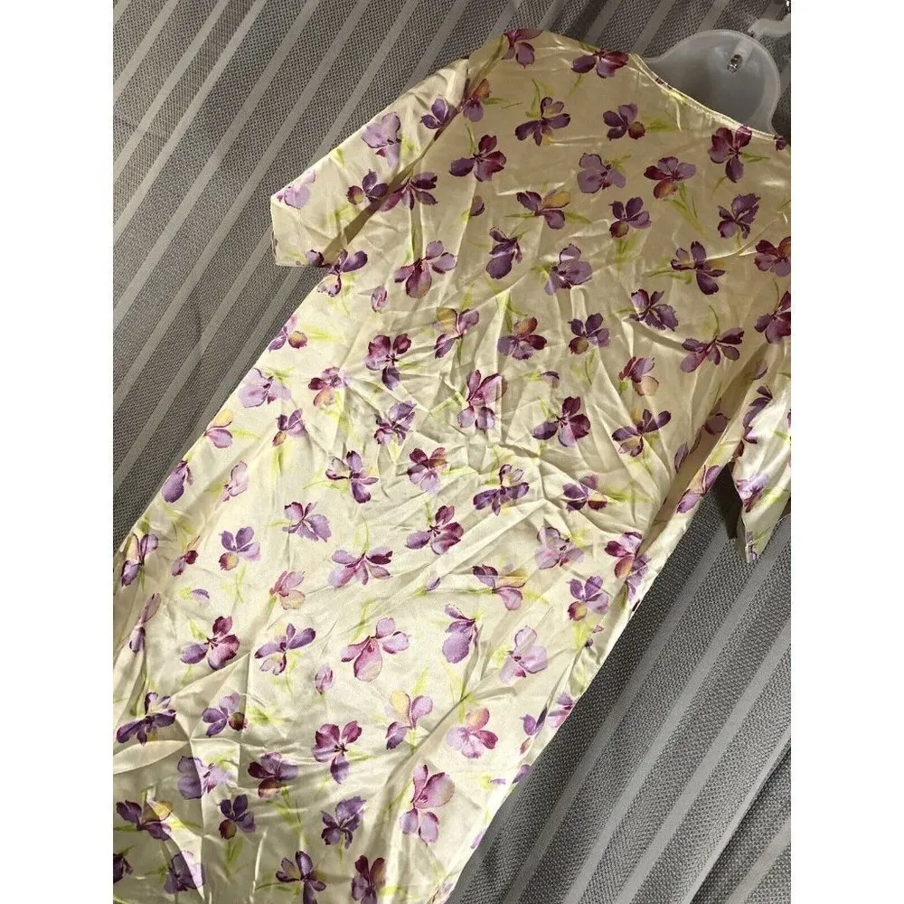 Vanity Fair polyester button down floral nightgown Robe short sleeve large - Image 5