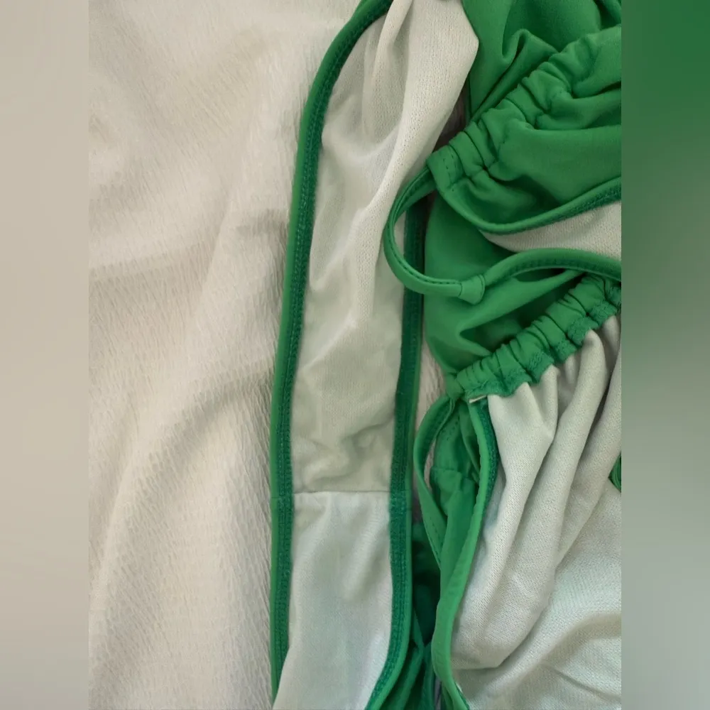 NWT Pretty Little Thing PLT Plus Green Bead Detail Ruched Cut Out Swimsuit 12 - Image 10