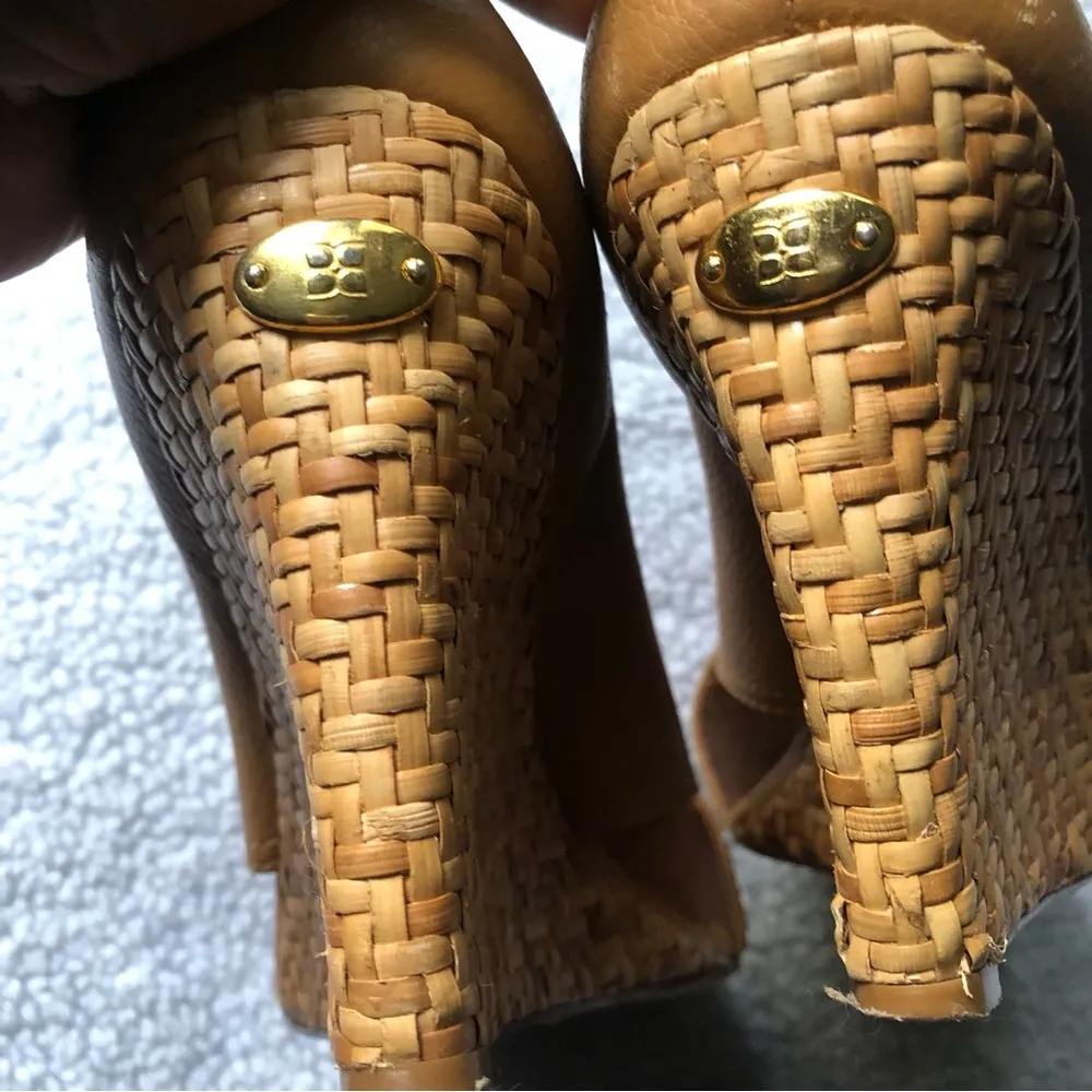 Authentic Leather wedge. US 8.5. UK 39.5.Color: Brownish Orange - Image 3