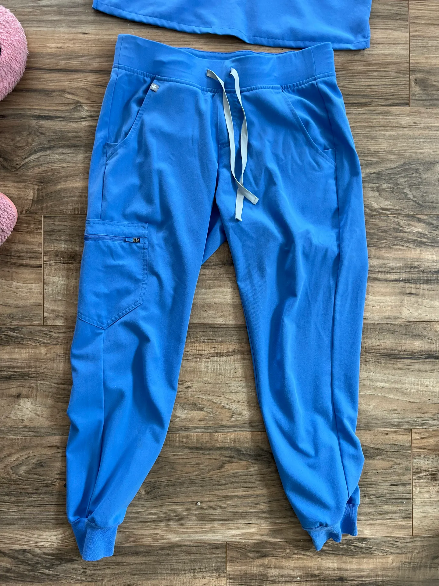 FIGS Scrub Set - Image 2