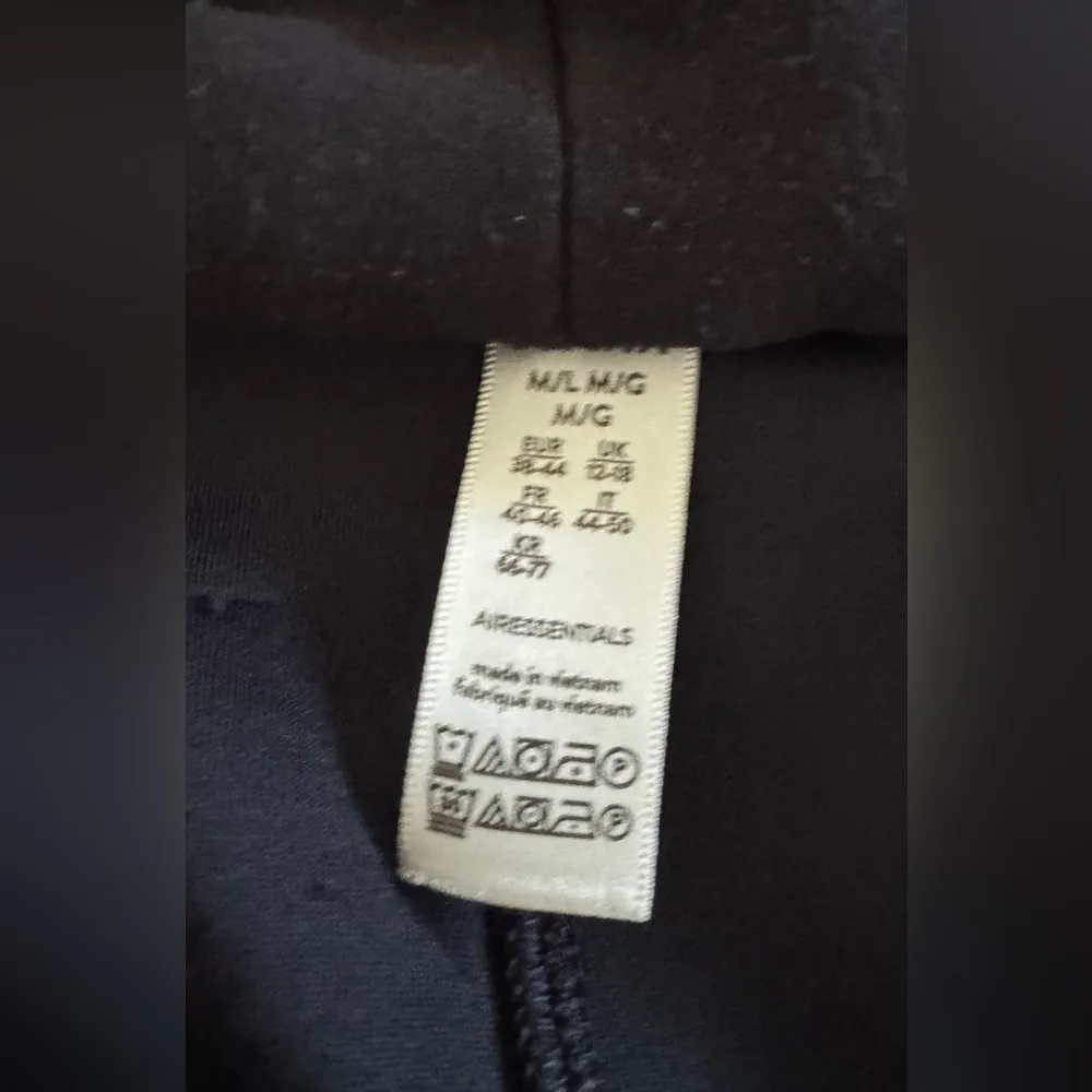 Spanx AirEssentials Cocoon Cardigan black M / L - Image 9