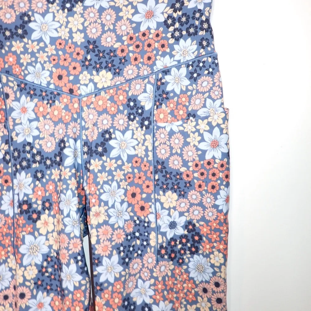 Offline by Aerie Floral Multicolor High-Rise Leggings with Pockets size M - Image 3