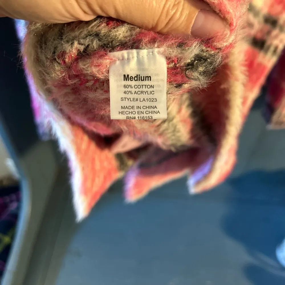 Laura Ashley Pink.Black.White Plaid Sweater Jacket, Size Medium - Image 5