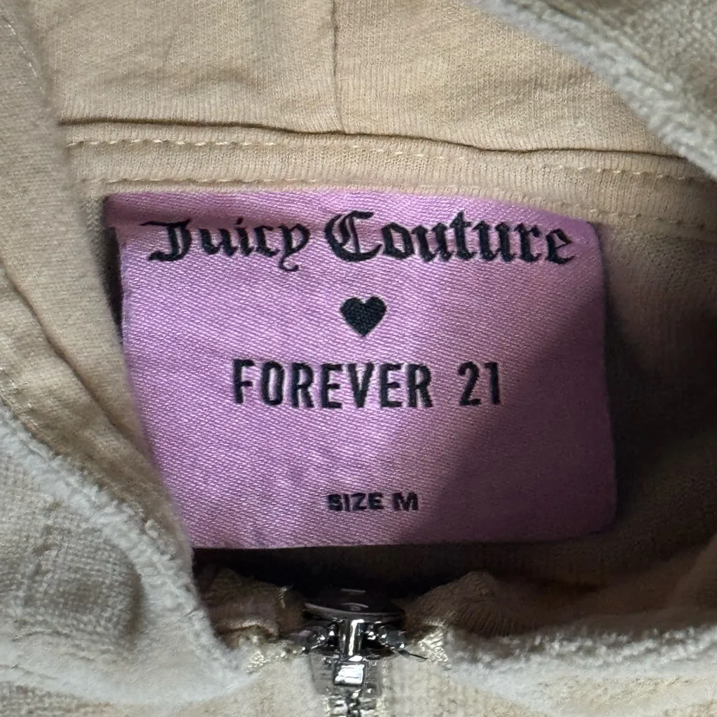 Juicy Couture X Forever 21 Women’s Velour Track Set Tan With Silver Y2K Size M - Image 10