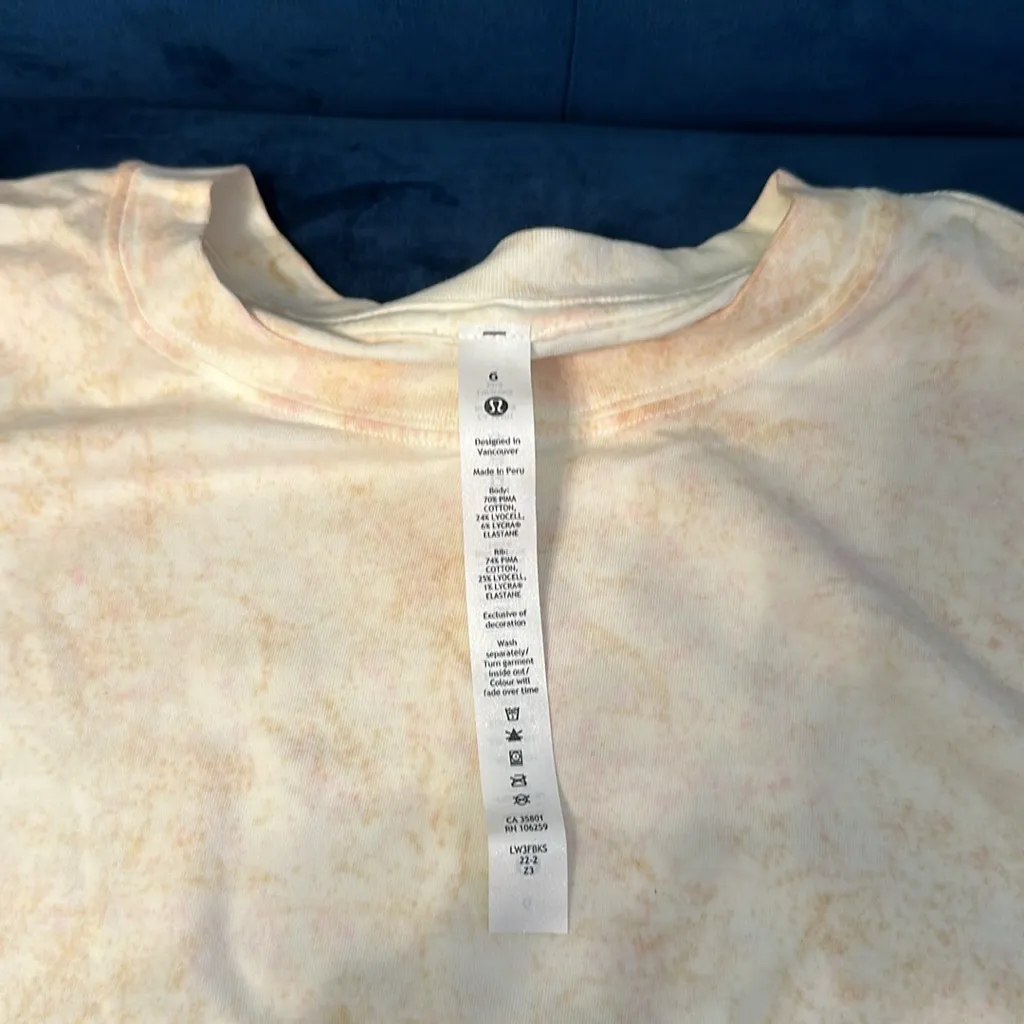 Lululemon all yours tee *wash -size 6 - Image 3