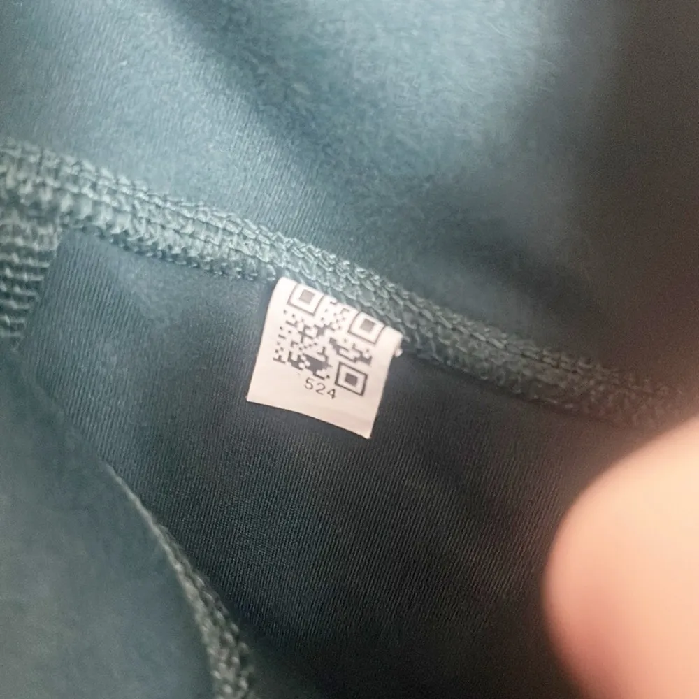 All In Motion For Target Green High Rise Criss Cross Side Pocket Leggings - Image 9