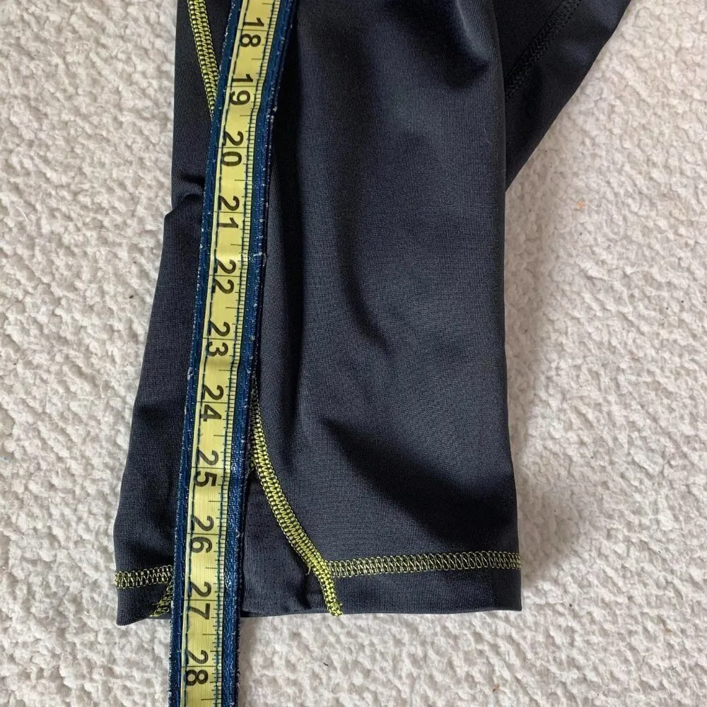 Adidas Athletic Workout Running Soccer 5k Yoga Crop Leggings Grey Small - Image 6