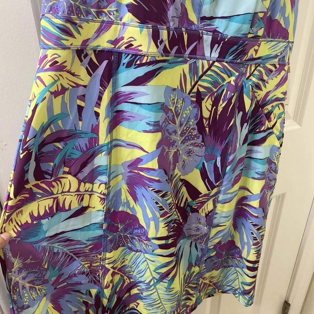 NWT Title Nine Athletic Dress 10 Floral Built in Bra Stretch Zip Up Racer Back - Image 3