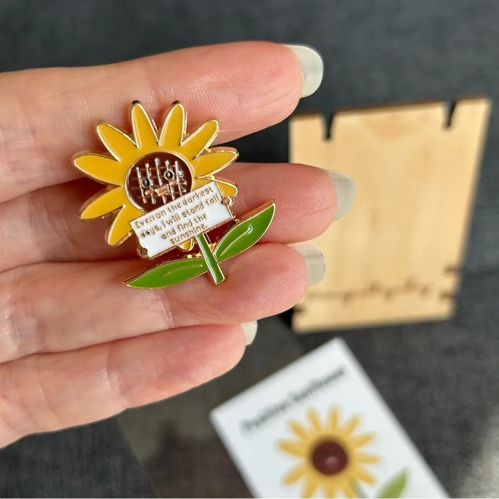 POSITIVE SUNFLOWER Brooch Pin + Affirmation Card Set, Yellow, Green, Gold Yellow - Image 14