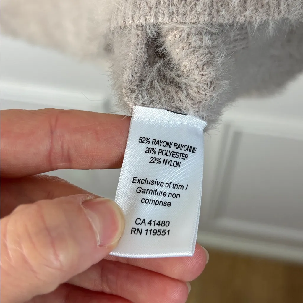 Gentle Fawn Abby Collared Pull Over V-Neck Sweater in Soft Pink, Pearl Sz Large - Image 11