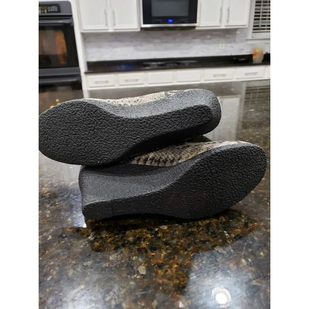 Curations High Top Boots Women's 7.5M Multi Scrunch Snake Round Toe Wedge Heel Black Size 7.5 - Image 4